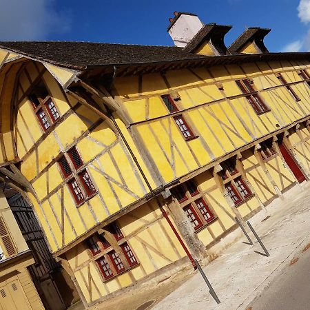 Appartement Du Vieux Troyes Esterno foto