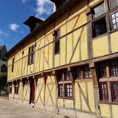 Appartement Du Vieux Troyes Esterno foto