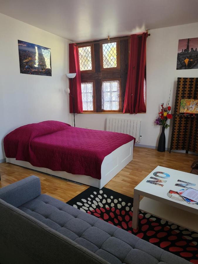 Appartement Du Vieux Troyes Esterno foto